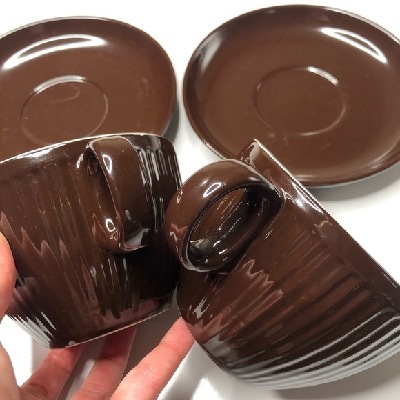 Paris Hot Chocolate Rich Brown Ridged Mugs & Saucers Cozy Winter Cups Set of 2 - Picture 4 of 12